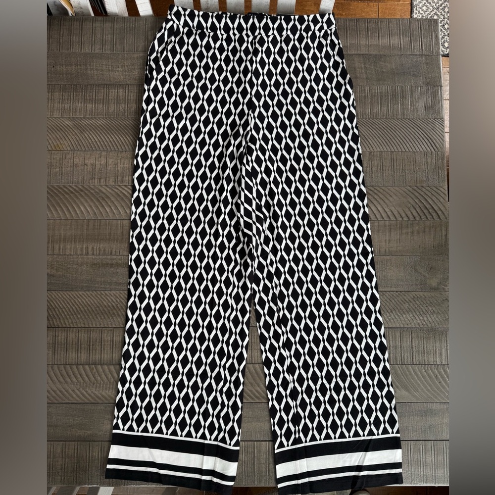 Meg & Margot Pull On Wide Leg Patterned Pants Women’s Size S/P (NWT)